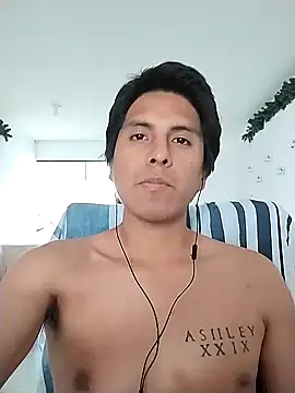 Snapshot of Engel420 chatting on 01-28-25, 07:42 Engel420 online show from 01-28-25, 07:42