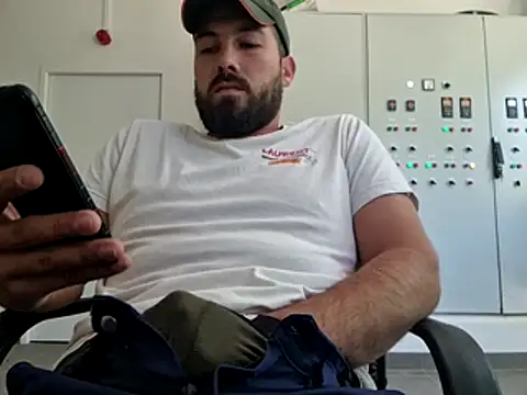 Leonormaldick online show from 04-10-26, 11:04