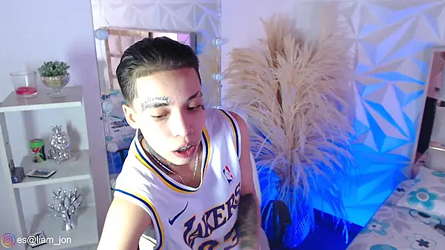 Jonesliam23 online show from 03-15-26, 07:09