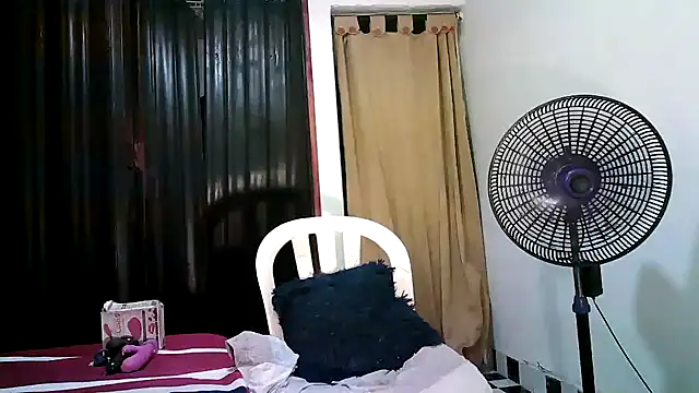 kimmiemm online show from 10-02-25, 12:17