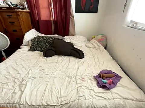 Snapshot of anja_peach chatting on 10-03-25, 05:54 anja peach online show from 10-03-25, 05:54