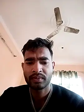 Snapshot of Jamesbonddeshi chatting on 01-11-25, 03:23 Jamesbonddeshi online show from 01-11-25, 03:23