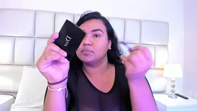 Snapshot of DojaAissha chatting on 01-27-25, 03:26 DojaAissha online show from 01-27-25, 03:26