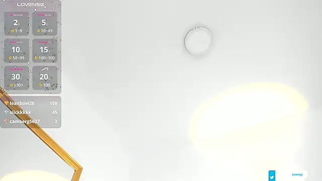 Snapshot of Saraycum chatting on 12-24-24, 12:11 Saraycum online show from 12-24-24, 12:11