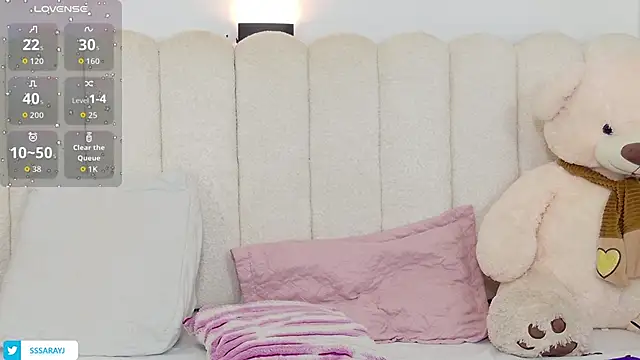 Snapshot of Saraycum chatting on 11-20-25, 08:19 Saraycum online show from 11-20-25, 08:19