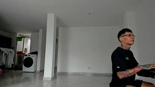 Jordyrodriiguez online show from 01-26-25, 05:44