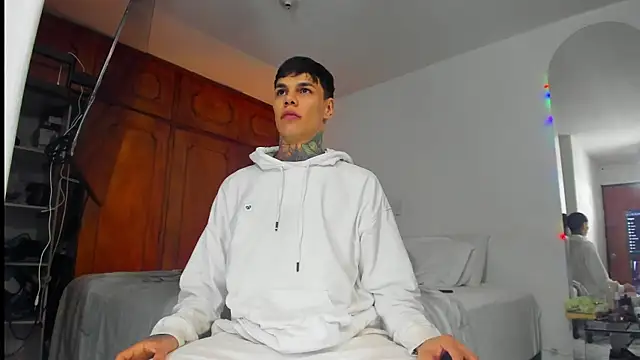 Jordyrodriiguez online show from 02-16-25, 06:32