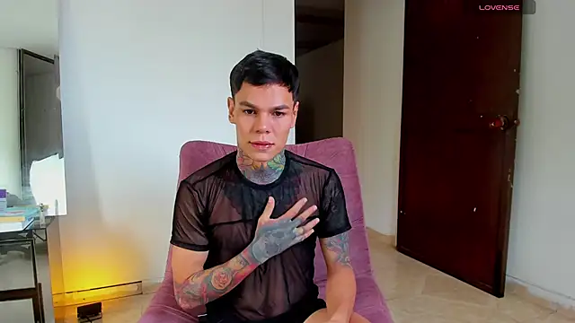 Jordyrodriiguez online show from 10-13-25, 05:24