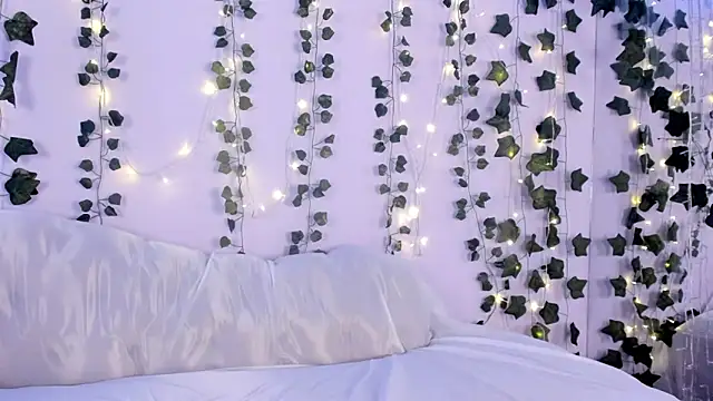 Natasha Nasty2 online show from 12-24-24, 12:44