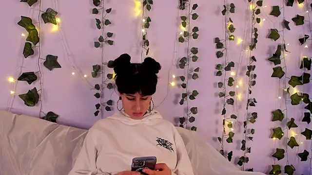 Natasha Nasty2 online show from 01-04-25, 03:29