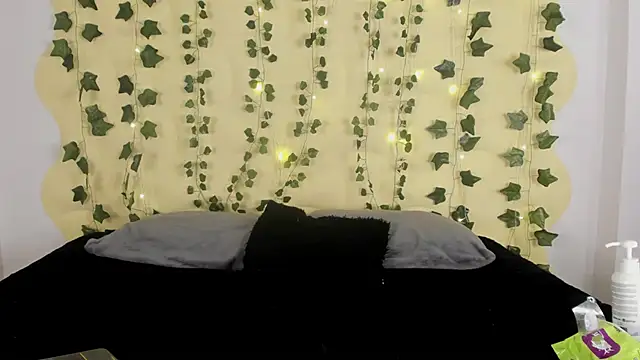 Natasha Nasty2 online show from 02-16-25, 11:48