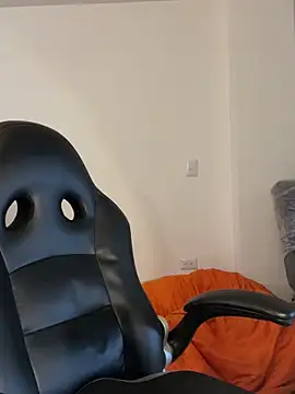 Liissa cute  online show from 10-27-25, 07:18