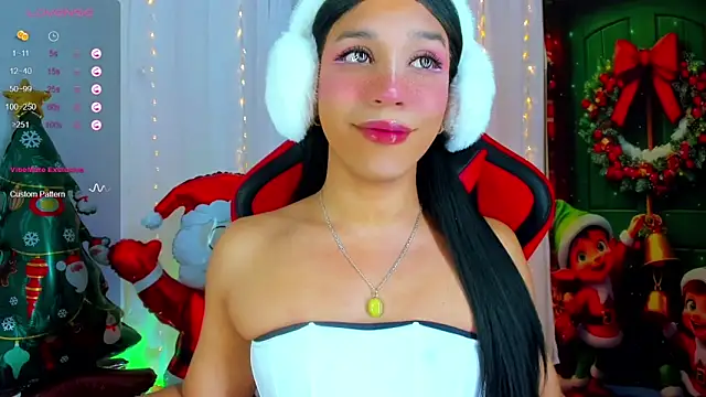 Snapshot of Emaa- chatting on 12-21-24, 04:52 Emaa- online show from 12-21-24, 04:52