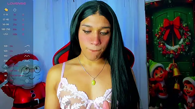 Snapshot of Emaa- chatting on 12-31-24, 12:32 Emaa- online show from 12-31-24, 12:32