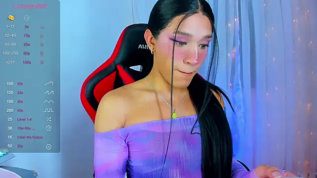 Snapshot of Emaa- chatting on 01-04-25, 01:21 Emaa- online show from 01-04-25, 01:21