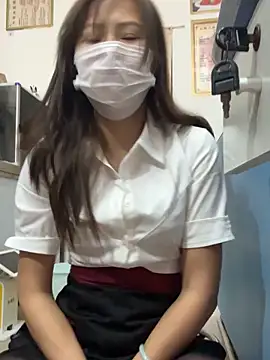 Snapshot of andii-1 chatting on 12-14-25, 02:06 andii-1 online show from 12-14-25, 02:06