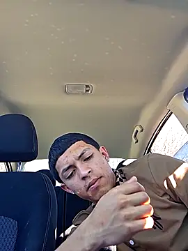 Snapshot of Yoko0381 chatting on 02-07-26, 08:01 Yoko0381 online show from 02-07-26, 08:01