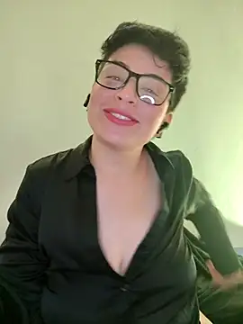 Snapshot of Sthuar_16 chatting on 10-30-25, 11:38 Sthuar 16 online show from 10-30-25, 11:38