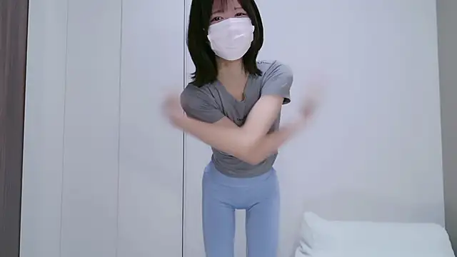 Snapshot of TsukasaSakai chatting on 02-07-26, 10:02 TsukasaSakai online show from 02-07-26, 10:02