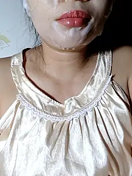 Snapshot of _Mira_69_ chatting on 06-09-26, 03:12 Mira 69 online show from 06-09-26, 03:12