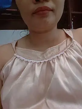 Snapshot of _Mira_69_ chatting on 06-23-26, 05:27 Mira 69 online show from 06-23-26, 05:27
