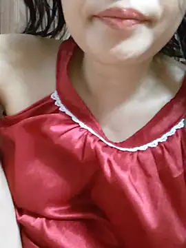 Snapshot of _Mira_69_ chatting on 06-30-26, 12:39 Mira 69 online show from 06-30-26, 12:39