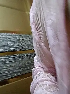 Snapshot of Naariman chatting on 01-06-25, 09:08 Naariman online show from 01-06-25, 09:08