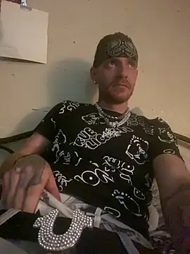 CityBoy75211 online show from 04-10-26, 05:34