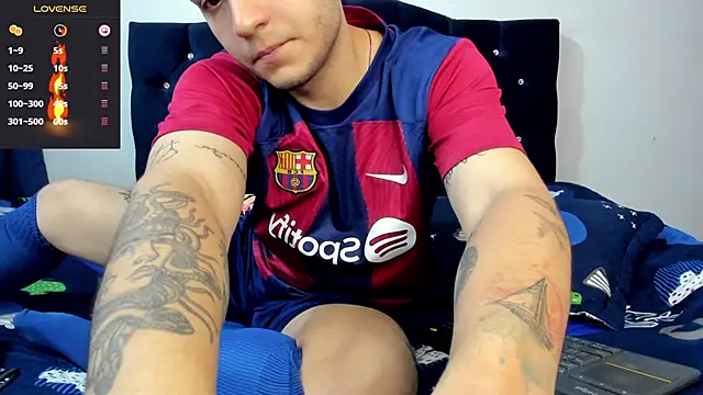 Noha white online show from 02-19-25, 01:40