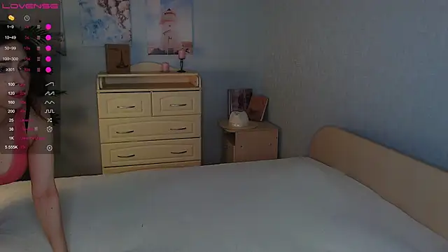 cosmosbaby online show from 10-29-25, 03:14