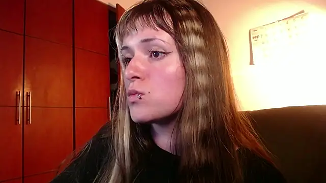 Snapshot of NEXT_DOOR_GIRL_ chatting on 10-04-25, 10:41 NEXT DOOR GIRL online show from 10-04-25, 10:41