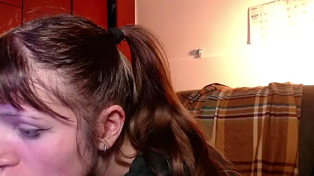 Snapshot of NEXT_DOOR_GIRL_ chatting on 10-15-25, 11:38 NEXT DOOR GIRL online show from 10-15-25, 11:38
