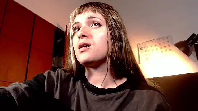 Snapshot of NEXT_DOOR_GIRL_ chatting on 10-27-25, 10:03 NEXT DOOR GIRL online show from 10-27-25, 10:03