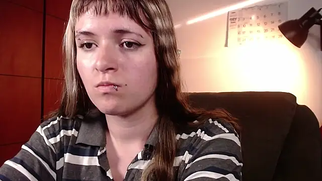 Snapshot of NEXT_DOOR_GIRL_ chatting on 11-04-25, 09:58 NEXT DOOR GIRL online show from 11-04-25, 09:58