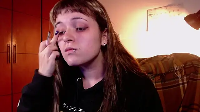 Snapshot of NEXT_DOOR_GIRL_ chatting on 11-14-25, 11:24 NEXT DOOR GIRL online show from 11-14-25, 11:24