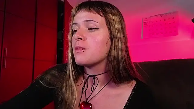 Snapshot of NEXT_DOOR_GIRL_ chatting on 12-02-25, 10:16 NEXT DOOR GIRL online show from 12-02-25, 10:16