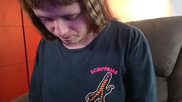 Snapshot of NEXT_DOOR_GIRL_ chatting on 12-13-25, 10:04 NEXT DOOR GIRL online show from 12-13-25, 10:04