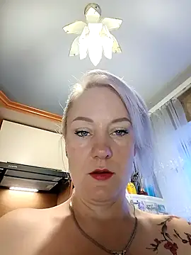 Snapshot of Tina_Alev chatting on 01-30-25, 08:22 Tina Alev online show from 01-30-25, 08:22