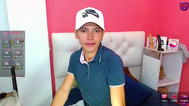 Snapshot of _snopyy_ chatting on 02-19-25, 08:31  snopyy  online show from 02-19-25, 08:31