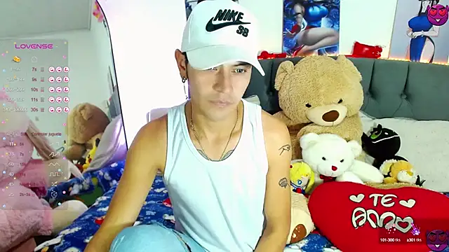 Snapshot of _snopyy_ chatting on 02-26-25, 08:00  snopyy  online show from 02-26-25, 08:00