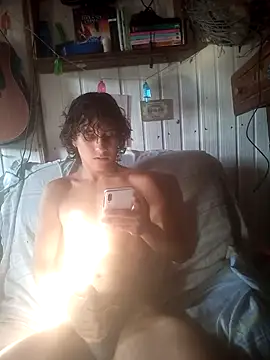 pedrodavid  online show from 04-10-26, 08:57