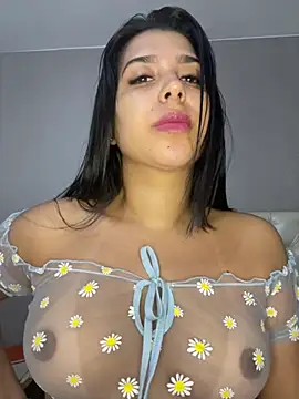 NiaSoler online show from 12-13-24, 10:41