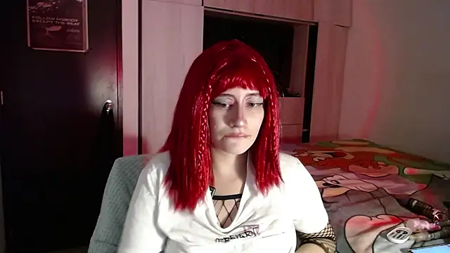 Snapshot of mariana124- chatting on 11-29-25, 10:35 mariana124- online show from 11-29-25, 10:35