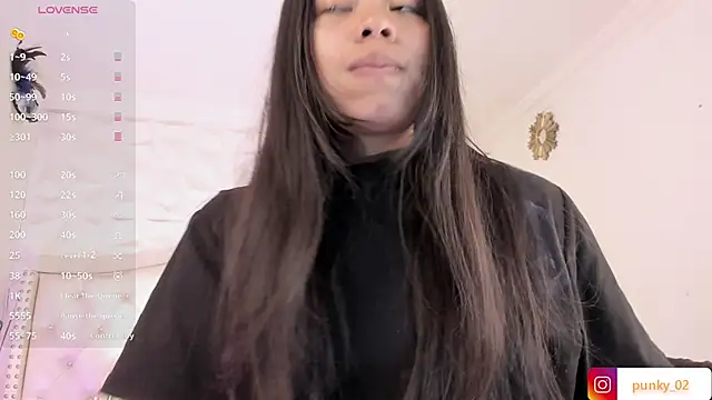 Snapshot of Punkys_ chatting on 02-16-25, 08:33 Punkys online show from 02-16-25, 08:33