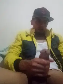 Snapshot of Jowel8 chatting on 07-05-26, 04:19 Jowel8 online show from 07-05-26, 04:19