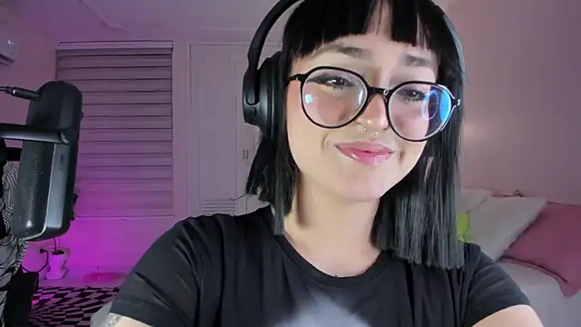 SweetJennaa online show from 03-14-25, 07:26