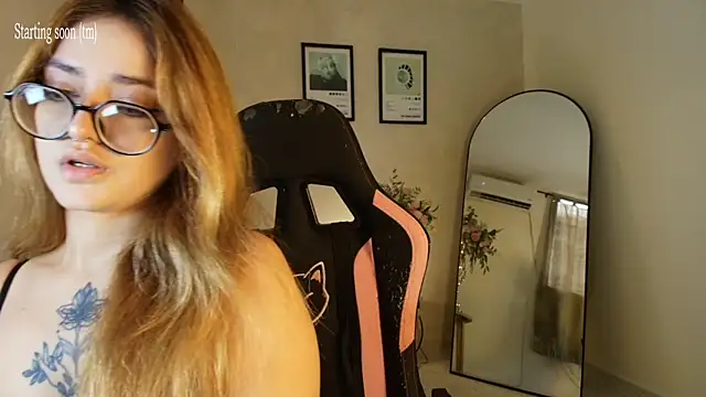 SweetJennaa online show from 07-22-26, 11:07