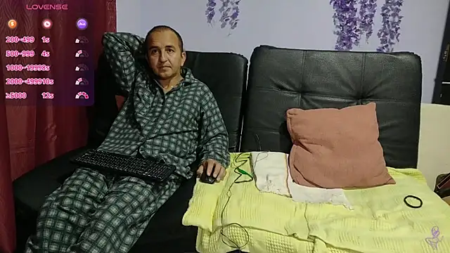 yazfore2 online show from 11-15-25, 12:19