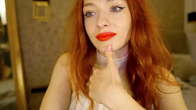 MiaRouge online show from 05-15-26, 11:01