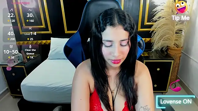 Snapshot of venuz_lee chatting on 02-28-25, 01:03 venuz lee online show from 02-28-25, 01:03